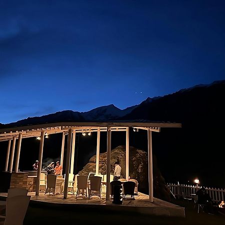 Golden Meadows Hotels & Resorts Sonamarg Exterior photo